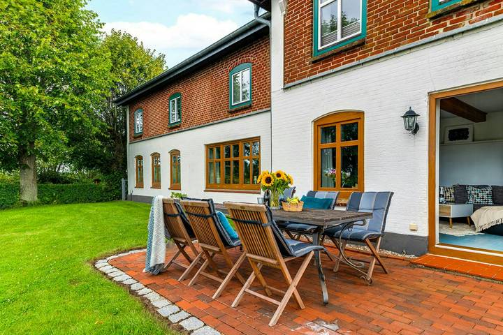 Ferienhaus für 8 Personen, mit Terrasse und Garten in Steinberg