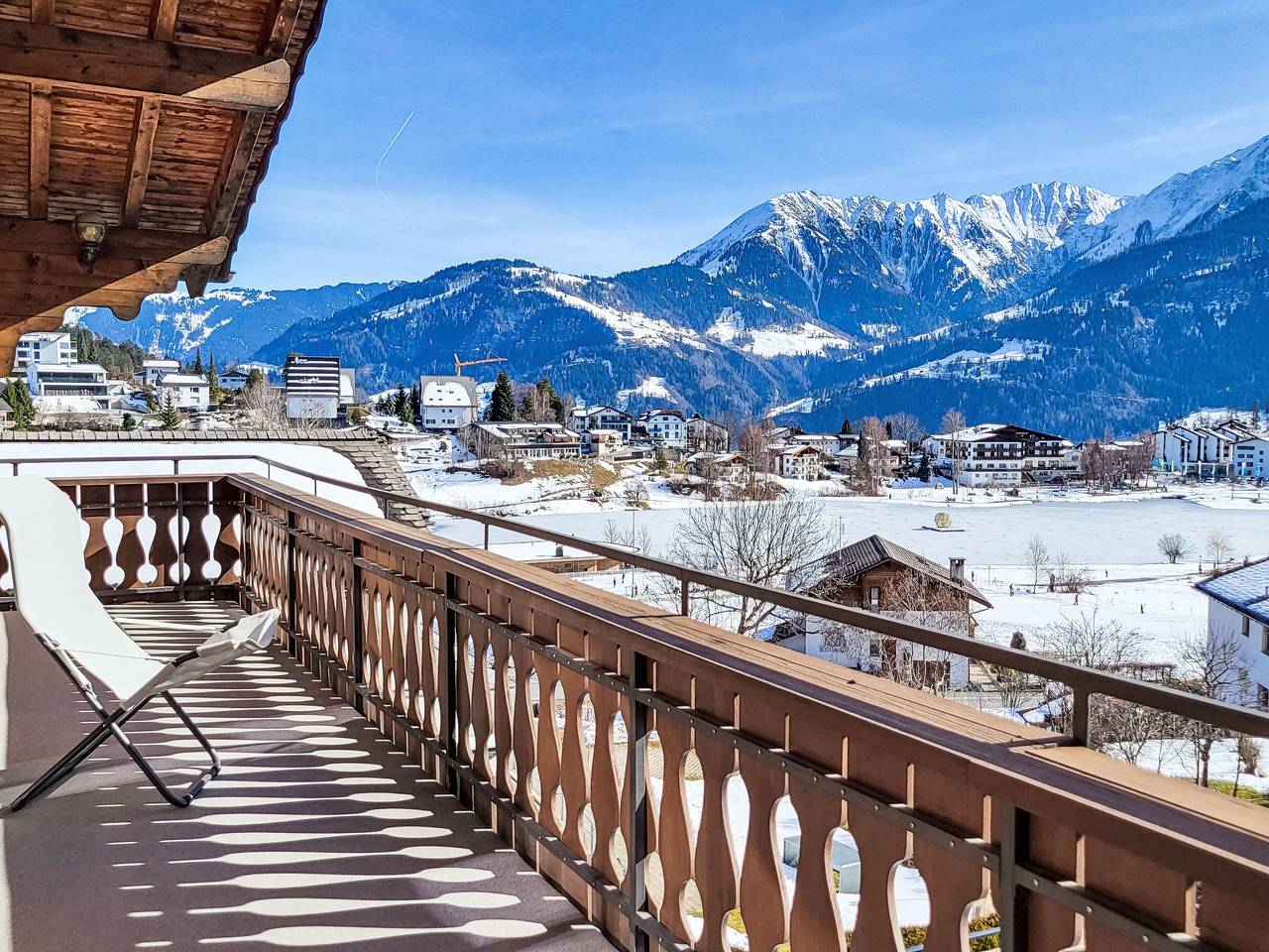 Apartamento entero, Chalet mit Bergsicht in Laax Dorf, Laax