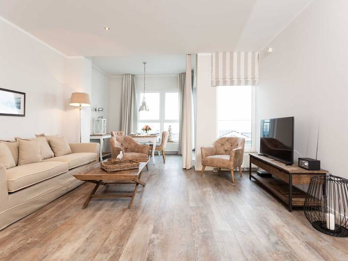 Ferienwohnung für 5 Personen, mit Sauna und Balkon, kinderfreundlich in Binz - 2