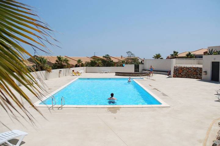 Location de vacances pour 6 personnes, avec piscine et jardin à Fitou - 4