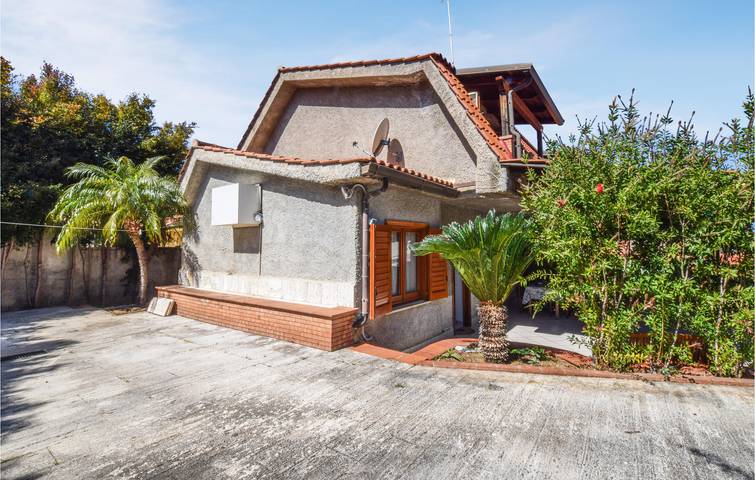Apartamento con vistas al mar, aparcamiento, jardín y terraza in Gizzeria, Provincia de Catanzaro