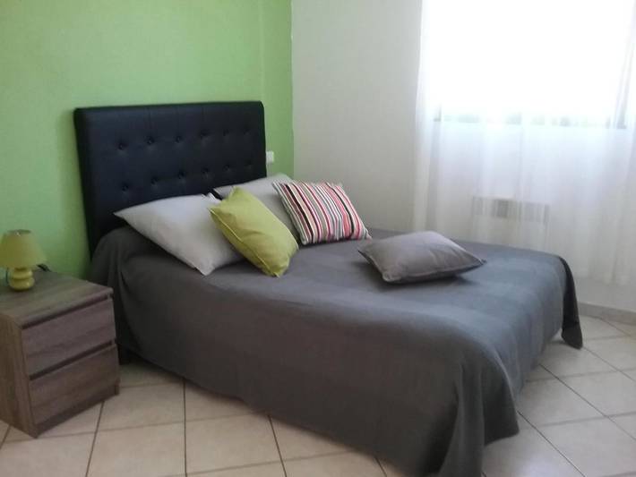Appartement de vacances pour 4 personnes, avec vue et jardin