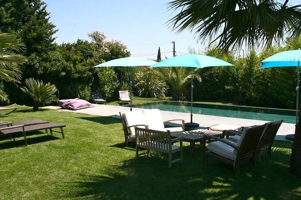 Luxueuse Villa d'Architecte Piscine & Jacuzzi en Provence, proche des plages in Cuers, Côte méditerranéenne (France)