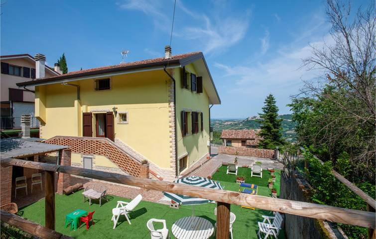 Ferienhaus für 5 Personen, mit Garten in San Marino