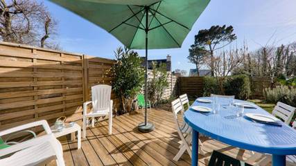 Gîte pour 6 personnes, avec jardin dans Plage du Roaliguen