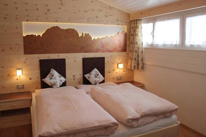 B&b per 3 persone, con giardino e terrazza nonché panorama, con animali domestici in Merano e dintorni