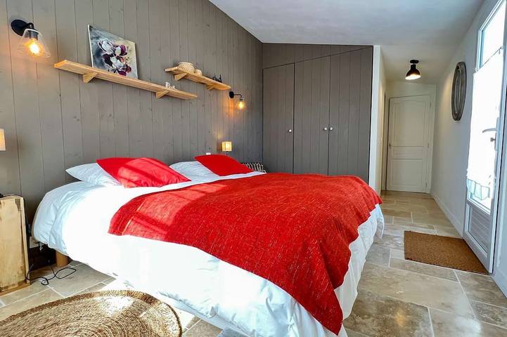 Location de vacances pour 10 personnes, avec jardin dans Le Gillieux - 2