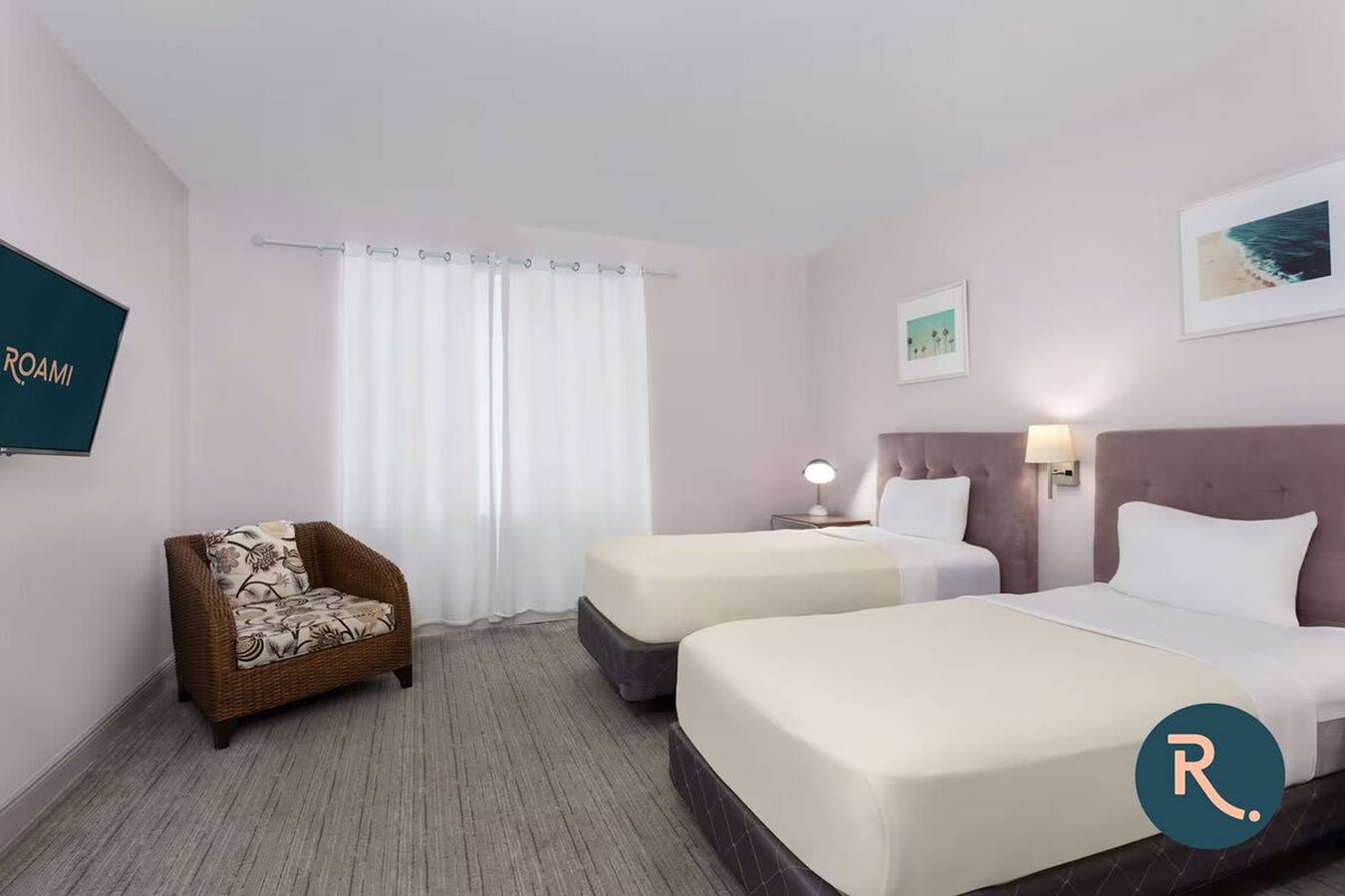 Vacation Rental for 4 Guests in South Beach, Miami Beach