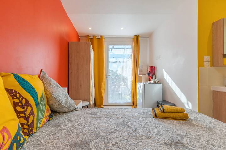 Studio pour 2 personnes, avec jardin dans les Bouches-du-Rhône - 3
