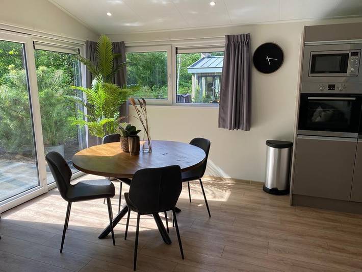 Ferienhaus für 4 Personen, mit Balkon/Terrasse und Terrasse sowie Garten in Arnheim - 3