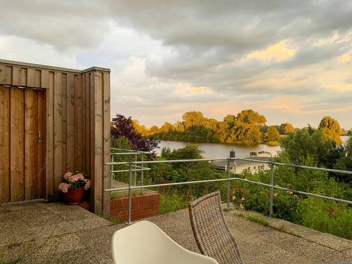 Ferienhaus für 6 Personen, mit Garten und Sauna sowie Terrasse, kinderfreundlich in Süderstapel