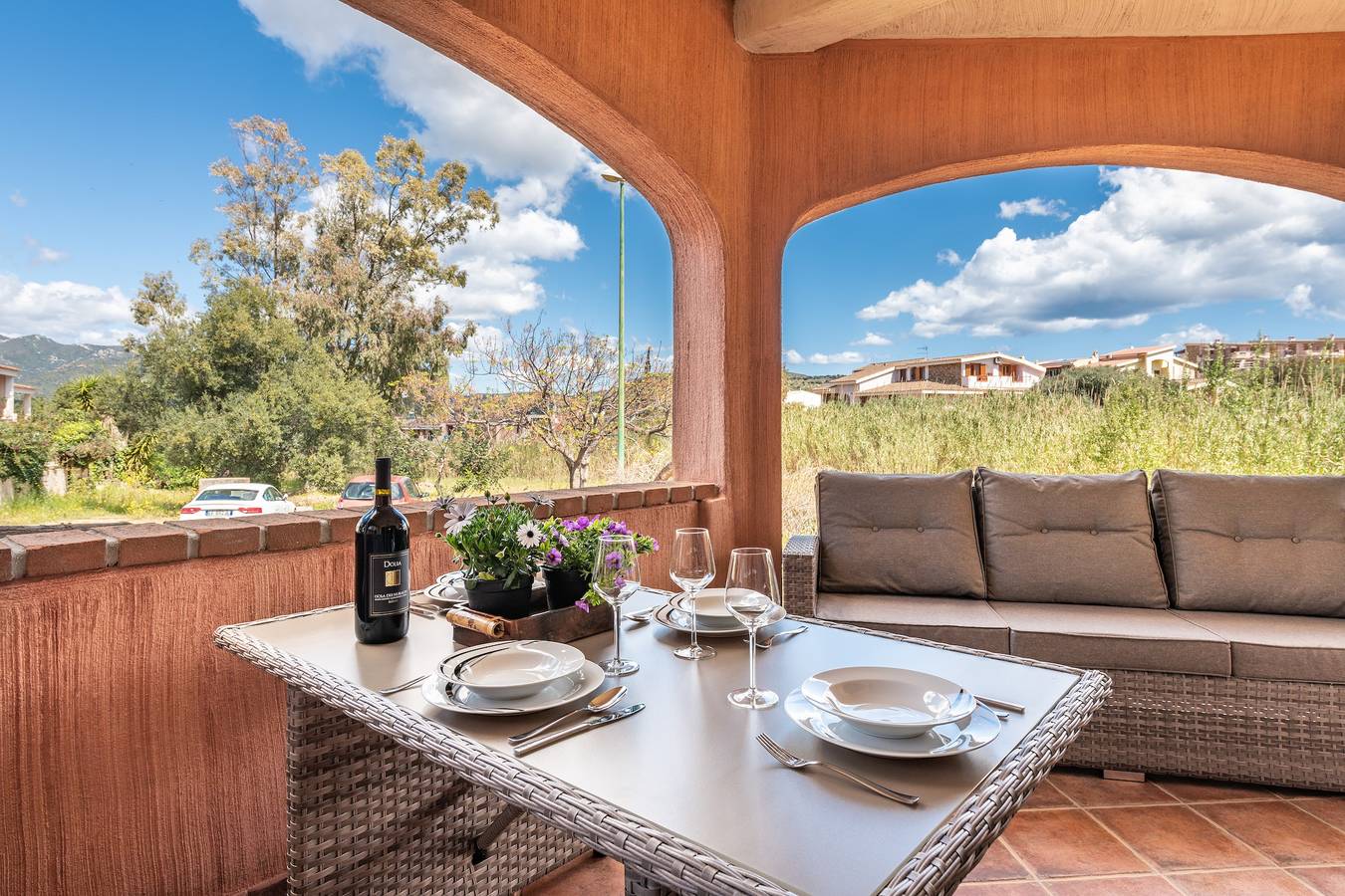 Villa Isabel con Wi-Fi, aire acondicionado, terraza y jardín in Crabonaxa/Villasimius, Villasimius