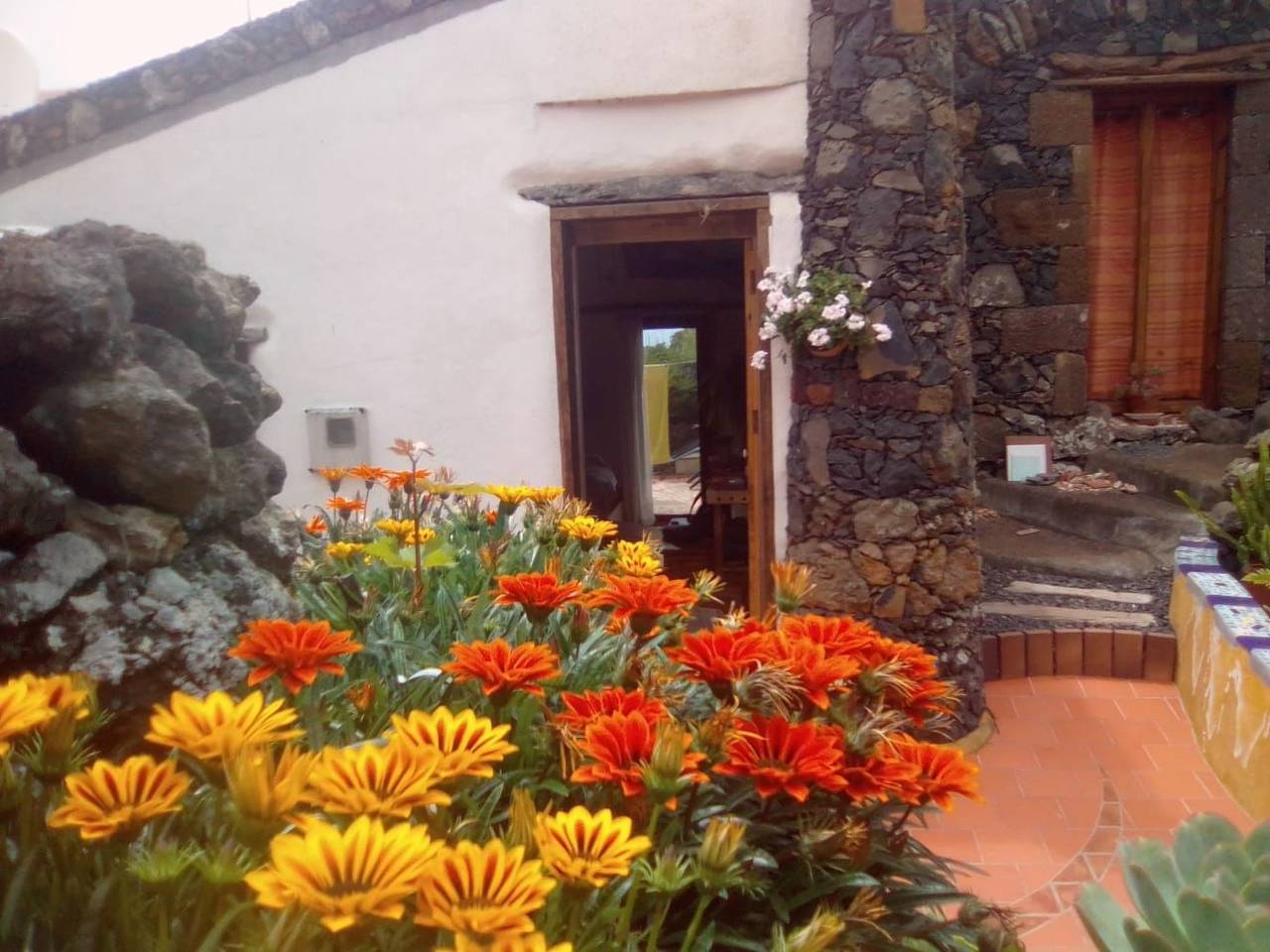 "Casa El Vallito" schönes Steinhaus in Valverde, El Hierro
