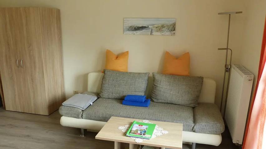 Ferienwohnung für 3 Personen, mit Pool und Balkon in Pirna - 2