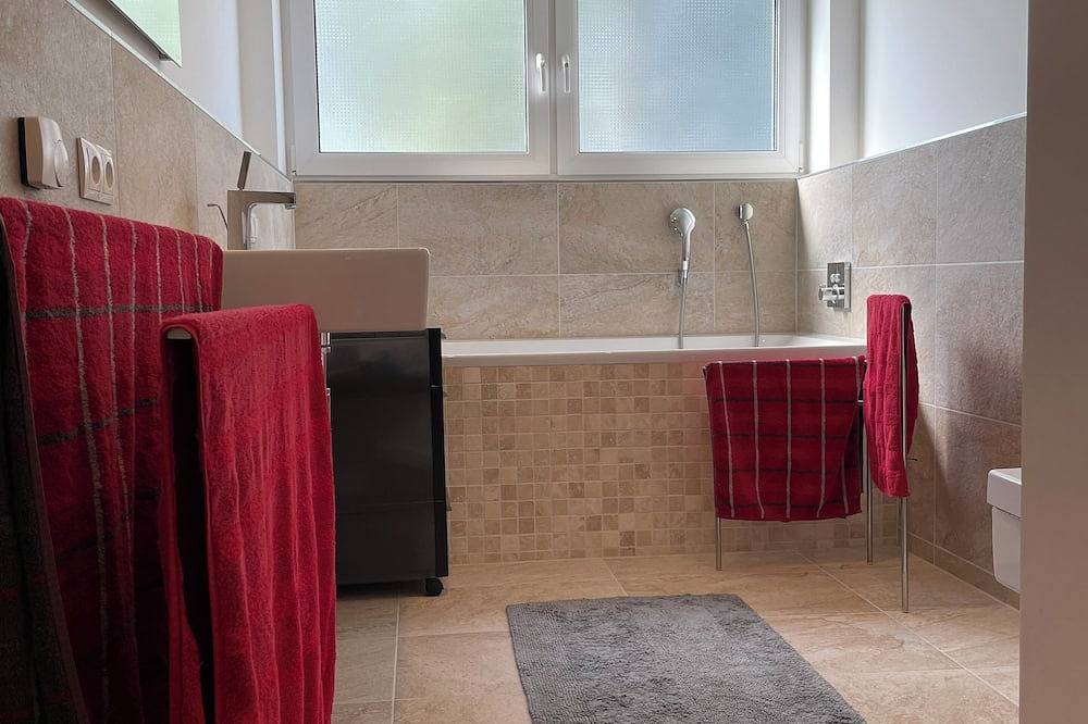 Ganze Wohnung, Panoramawohnung in Bonn's Höhenlage in Bonn, Rheinland