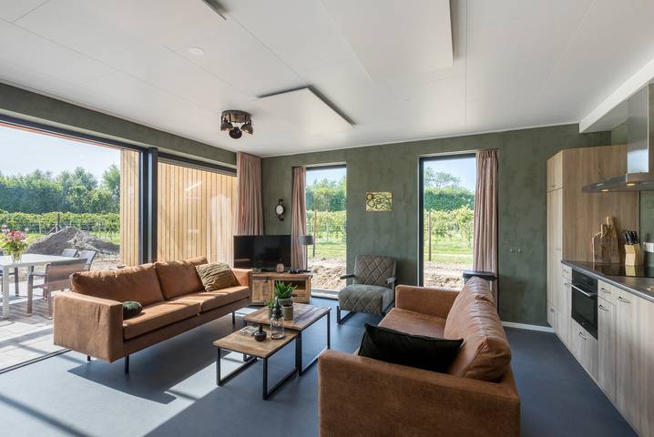 Vakantieappartement voor 6 personen, met Terras en Tuin in Vrouwenpolder