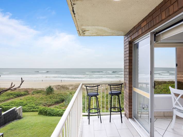 Vacation rental for 6 people, with balcony/terrace in Gold Coast