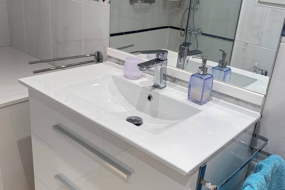 Vacation home with pool on the Costa Blanca/Denia for 4 people in Beniarbeig, Costa Blanca