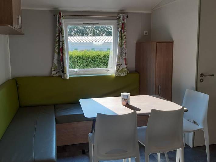 Camping für 4 Personen, mit Terrasse und Kinderpool in der Pays de la Loire - 4