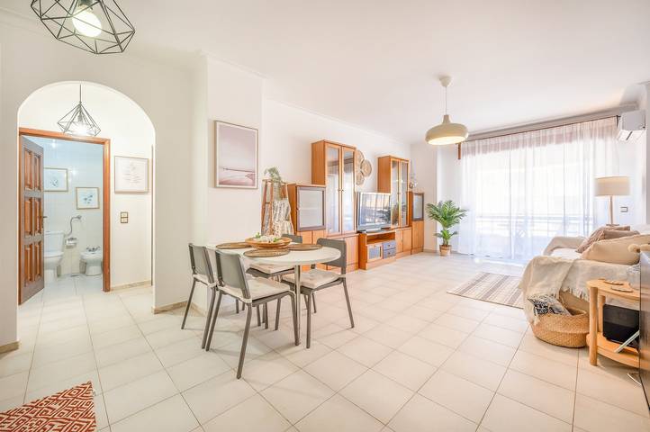 Gîte pour 4 personnes, avec balcon à Costa da Caparica