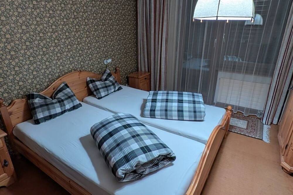 Ganze Wohnung, Disentiserhof Haus C 102, (Disentis/Mustér), 1038 in Disentis, Surselva