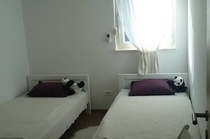 Villa pour 16 personnes, avec terrasse dans Šolta - 2