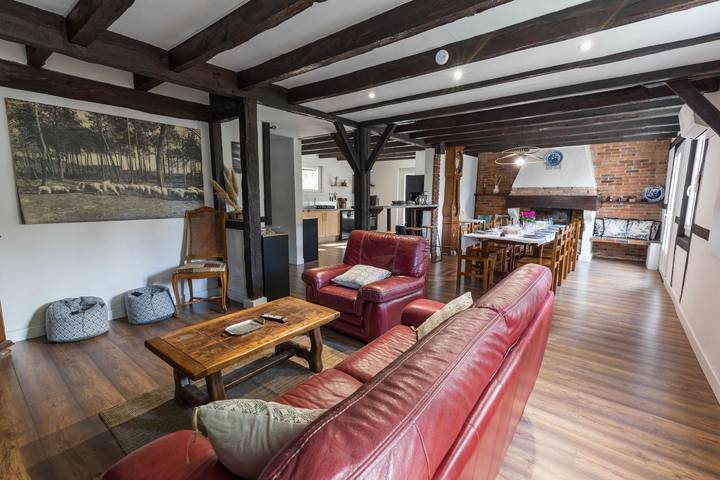 Gîte pour 6 personnes, avec terrasse ainsi que jardin et piscine à Herm - 3