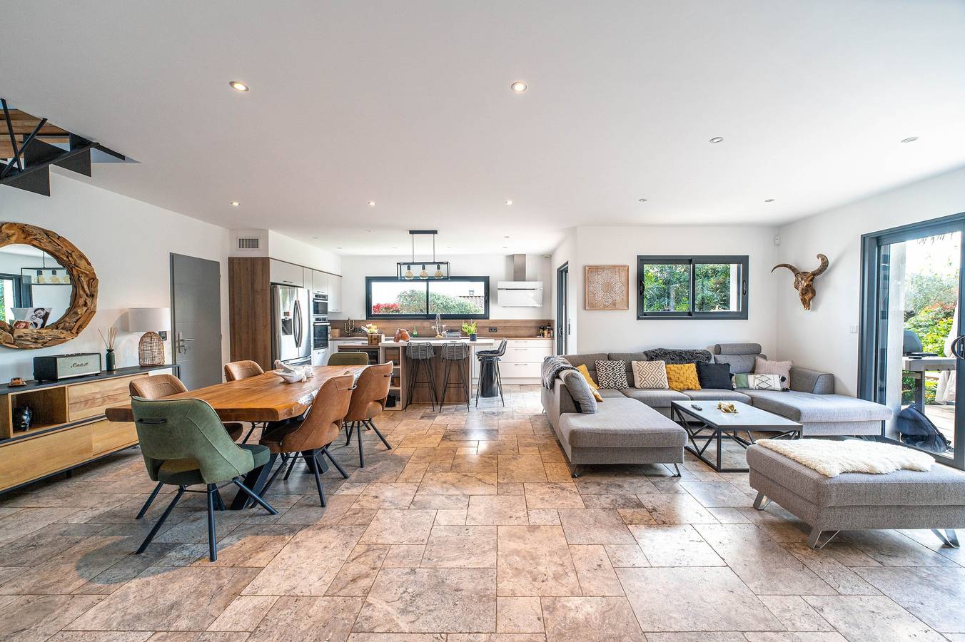 Eden Balinais – Beheizter Pool, Spa, 9 Personen in Le Muy, Draguignan Region