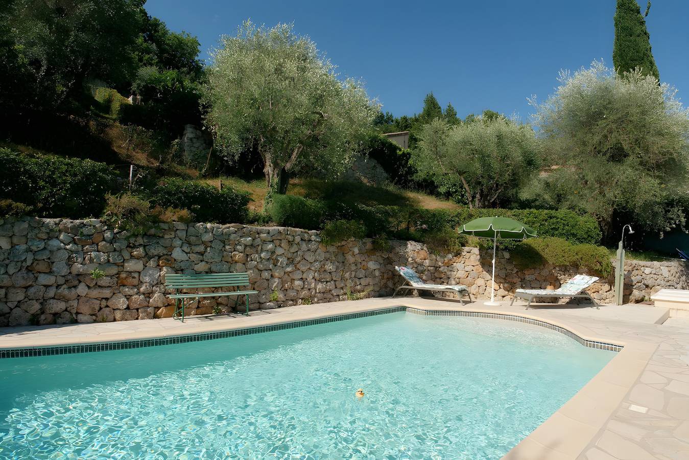 Bed and Breakfast 'Mary Blue' with Sea View, Wi-Fi and Air Conditioning in Spéracèdes, Mediterranean Coast (France)
