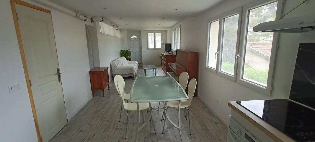 Villa pour 4 personnes, avec vue ainsi que jardin et terrasse à Menton - 2