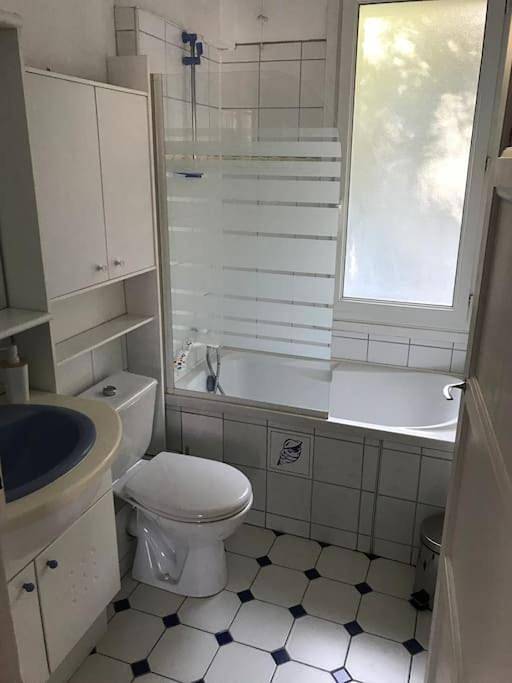 Appartement entier, Proche chemin du halage belles balades familiales in Ailly-sur-Somme, Région d'Amiens