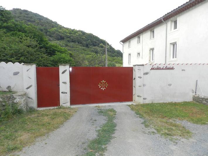 Cottage pour 3 personnes, avec jardin, animaux acceptés à Riols