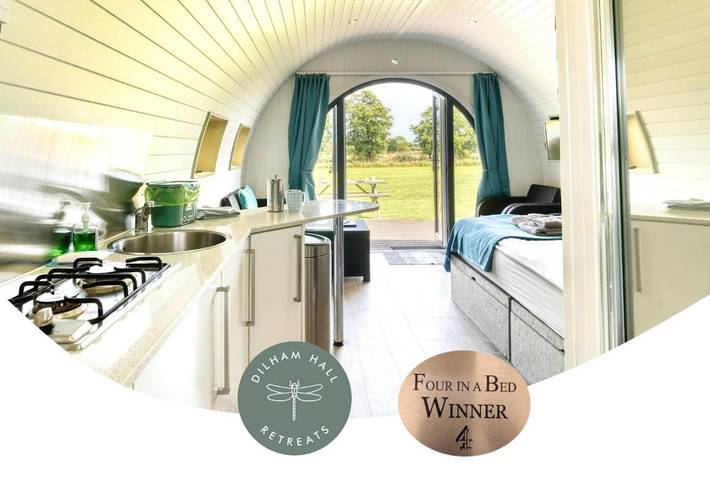 Glamping for 4 people, with Hot tub and Terrace as well as Garden and View in North Norfolk