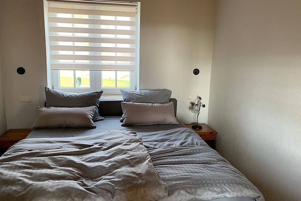 Ganze Wohnung, Abendstille, Ferienwohnung in \"De Feerjenhusen\" am Haubarg von Vollerwiek in Vollerwiek, Eiderstedt