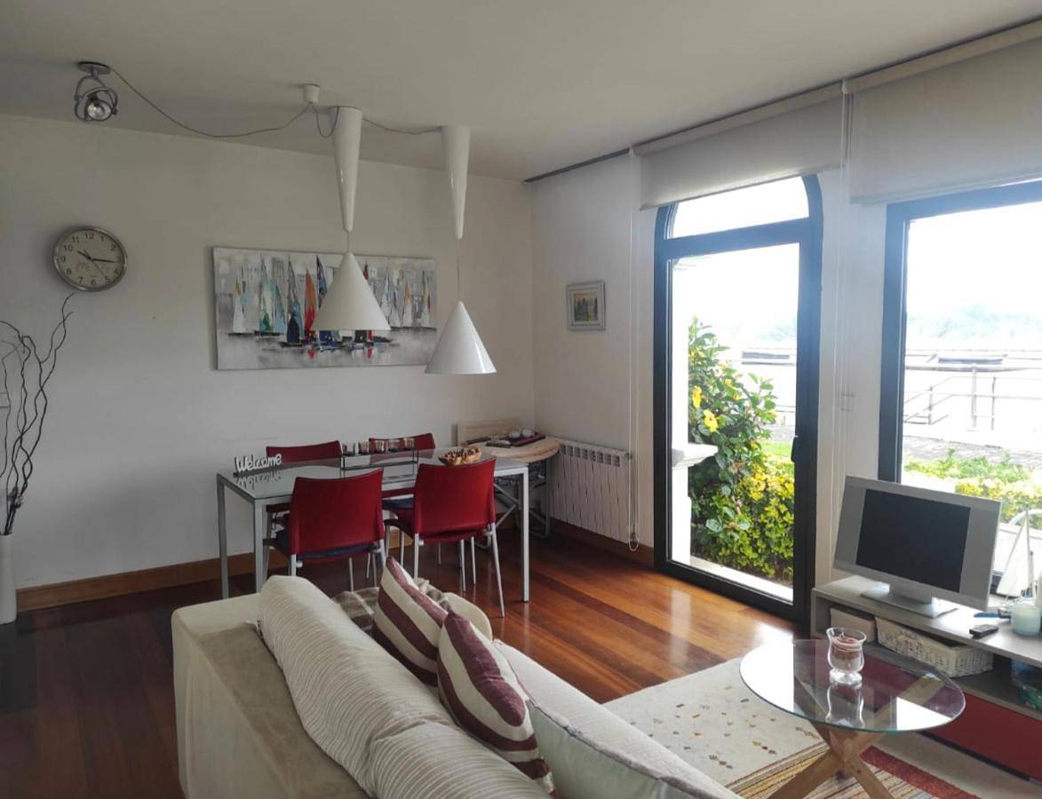 Apartamento entero, Edificio Tudor un mirador al Cantábrico in Comillas, Costa de Cantabria