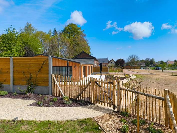 Location de vacances pour 6 personnes, avec jardin et piscine à Biville-la-Baignarde - 3