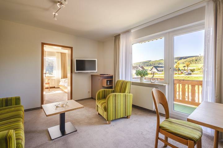 Ferienwohnung für 3 Personen, mit Garten und Balkon sowie Ausblick
