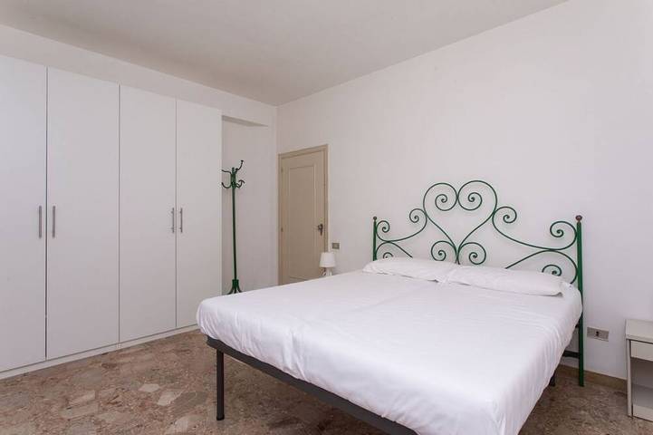 Ganze Wohnung, Numana, three-room apartment with sea view 200mt from the beach in Numana, Riviera del Conero
