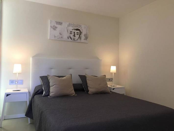 Appartement de vacances pour 2 personnes, avec vue ainsi que jardin et piscine