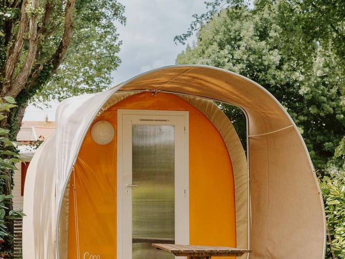 Camping de La Geres - Hébergement 2 personnes - Cocoduo in Surgères, Région de Rochefort