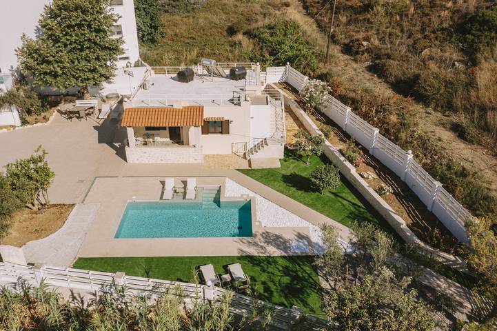 Villa per 5 persone, con giardino e vista oceano nonché piscina a Creta
