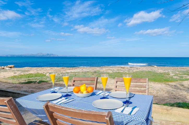 Ferienwohnung für 4 Personen, mit Garten und Meerblick sowie Terrasse in Son Serra de Marina - 2