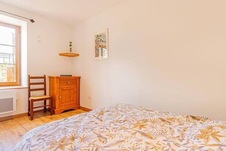 Location de vacances pour 4 personnes, avec jardin à Hurigny - 3