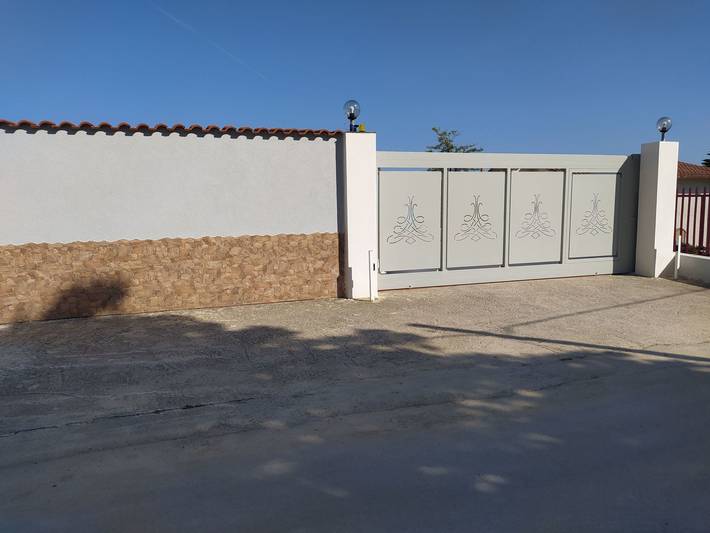 Location de vacances pour 6 personnes, avec jardin et piscine, animaux acceptés à Balestrate - 2