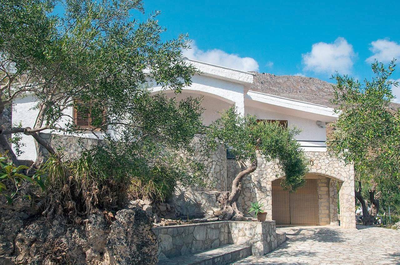 Villa Mediterranea in Scopello (Sicilia), Castellammare del Golfo