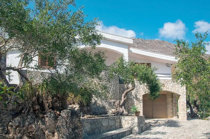 Chalet para 8 personas, con vistas y jardín, Se admiten mascotas - 1