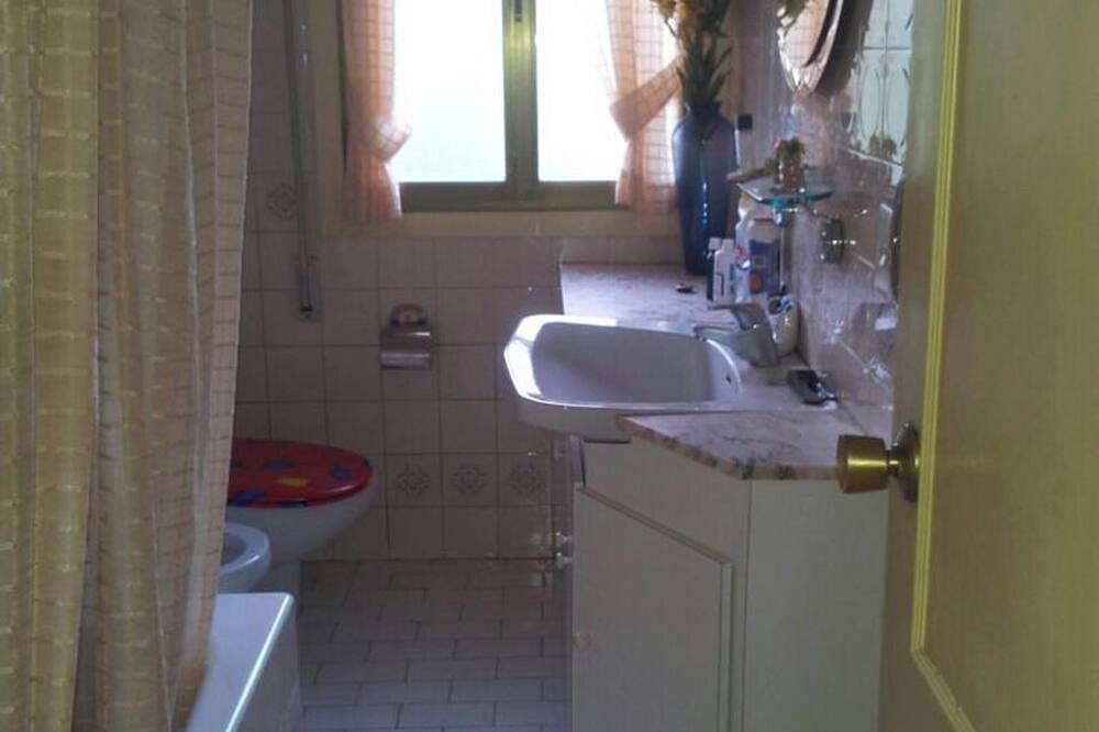 Apartamento entero, Homerez - Apartamento en Villafranca del Bierzo in Villafranca del Bierzo, Cordillera Cantábrica