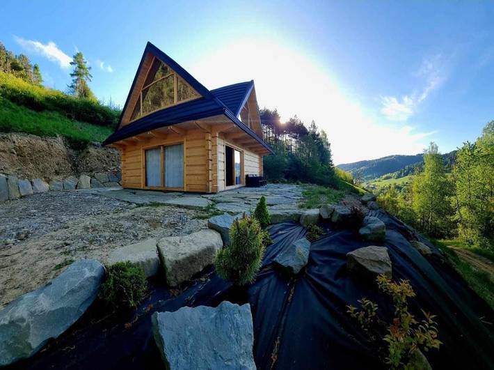 Domek letniskowy dla 8 osób, z ogród i basen oraz widok, zwierzęta dozwolone w Beskidy