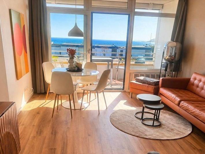 Ferienwohnung für 4 Personen, mit Balkon in Burgtiefe