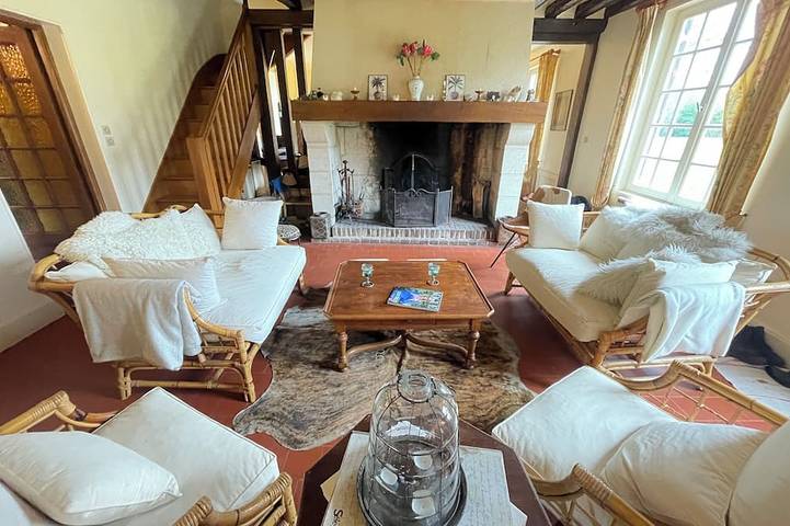 Location de vacances pour 8 personnes dans Saint Vincent Du Boulay